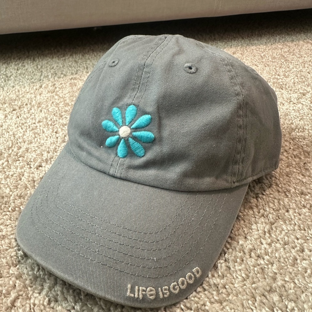 NEW Life Is Good Hat